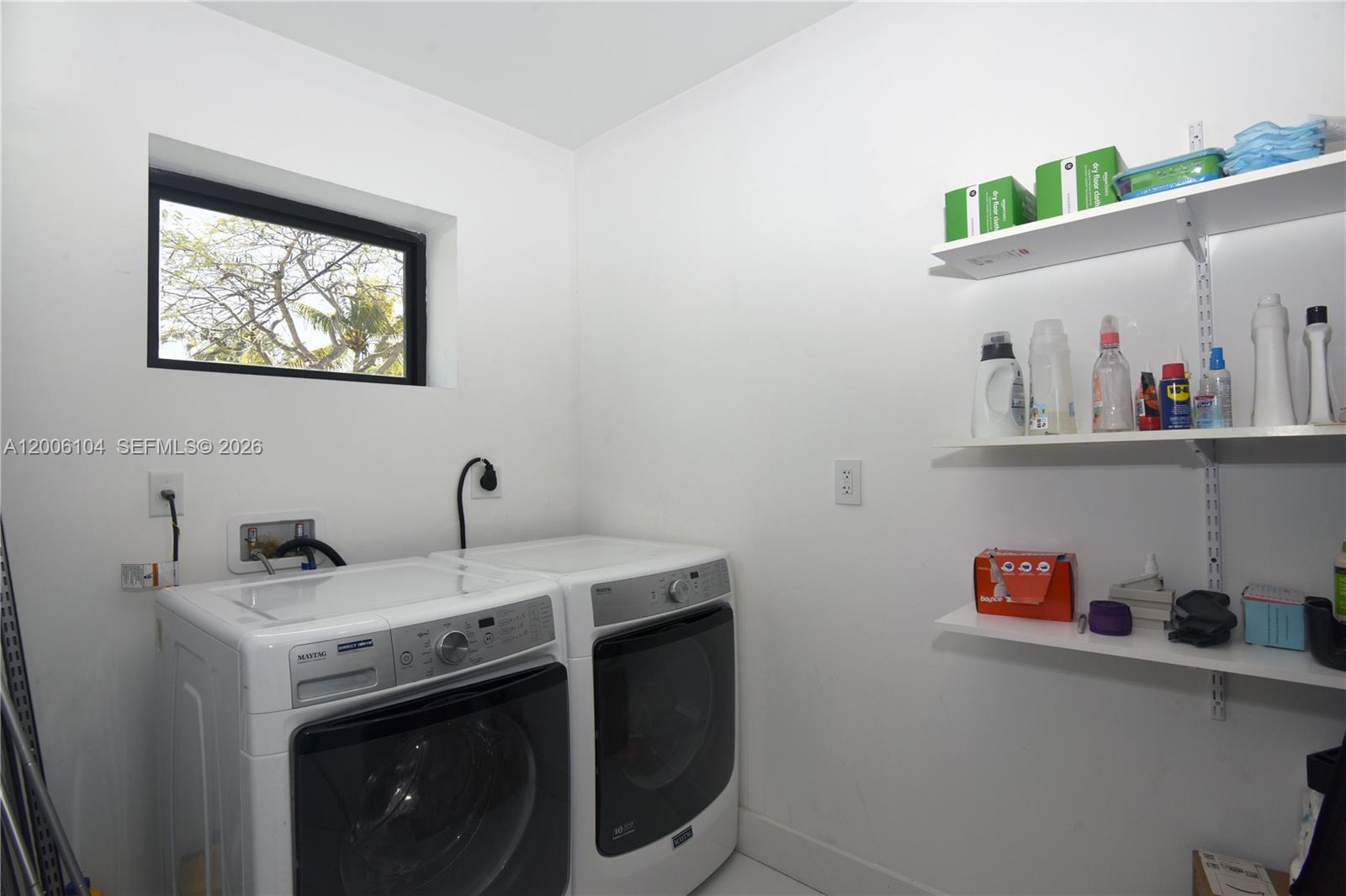 9281 SW 166th Ter Palmetto Bay, FL 33157