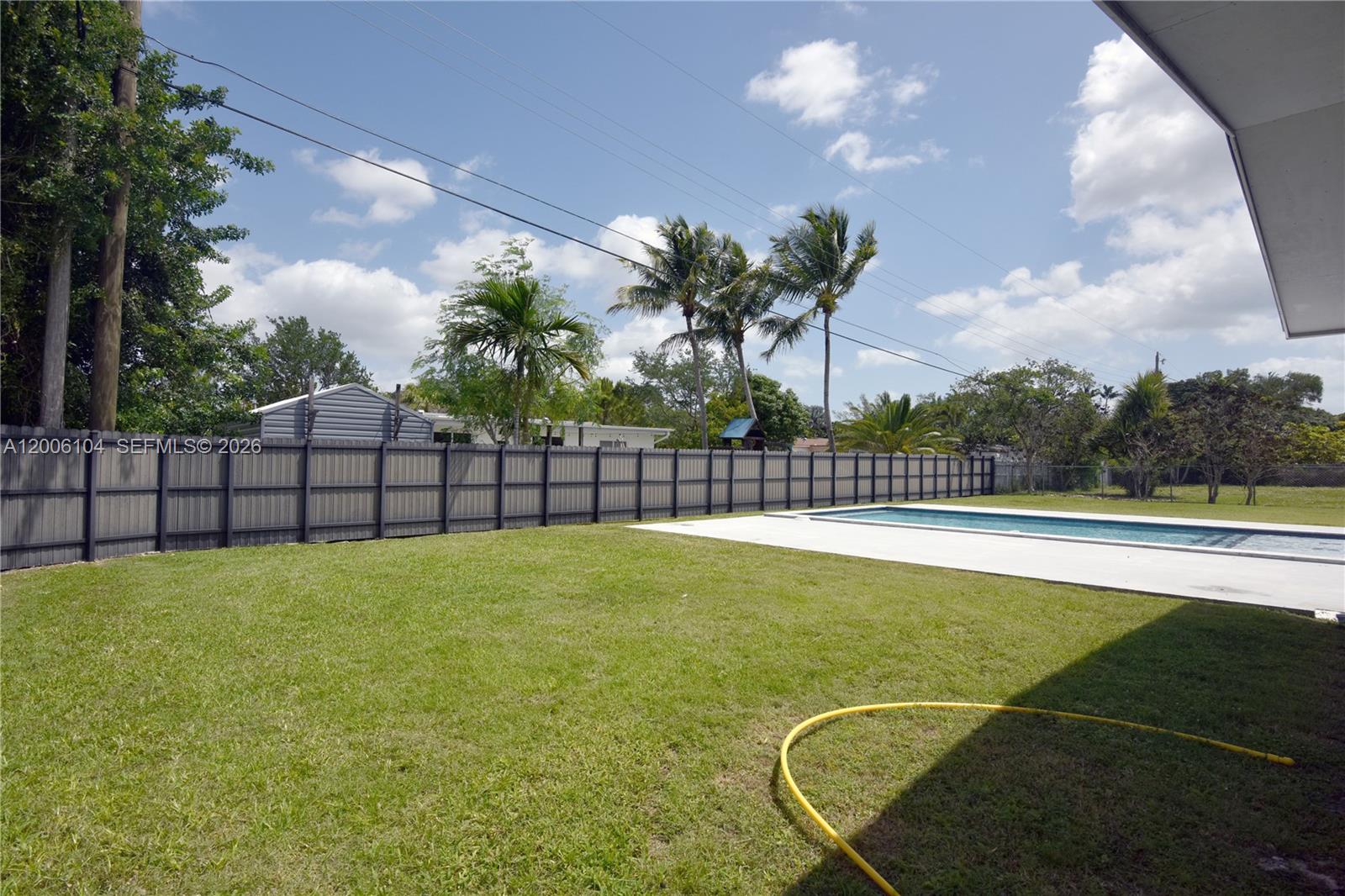 9281 SW 166th Ter Palmetto Bay, FL 33157