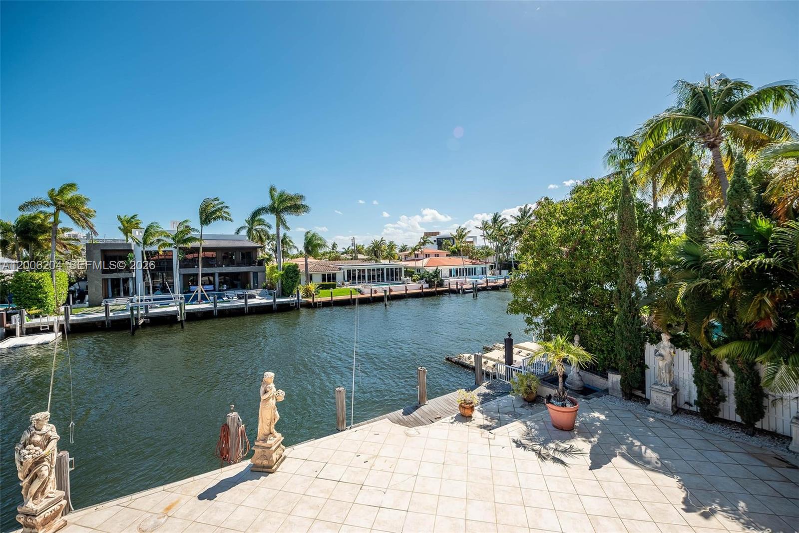 37 Fort Royal Is Fort Lauderdale, FL 33308
