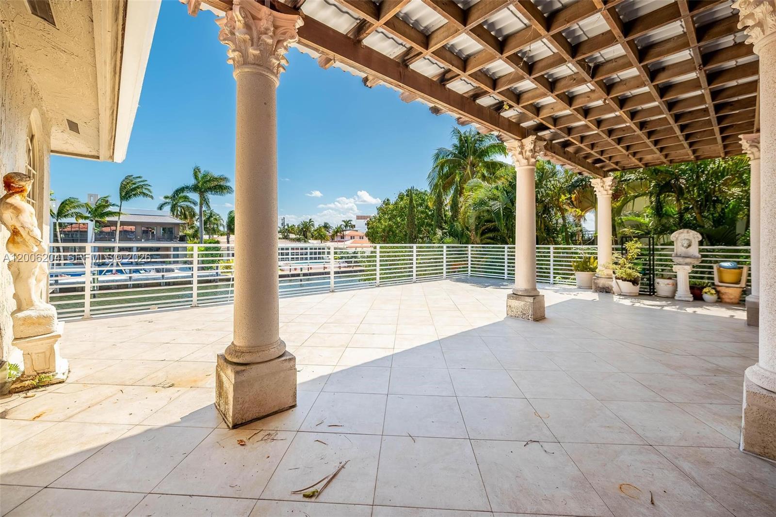 37 Fort Royal Is Fort Lauderdale, FL 33308