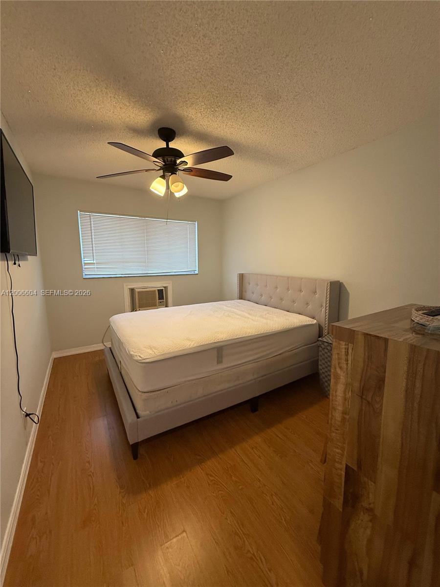 800 SW 11th Ave #19A Hallandale Beach, FL 33009
