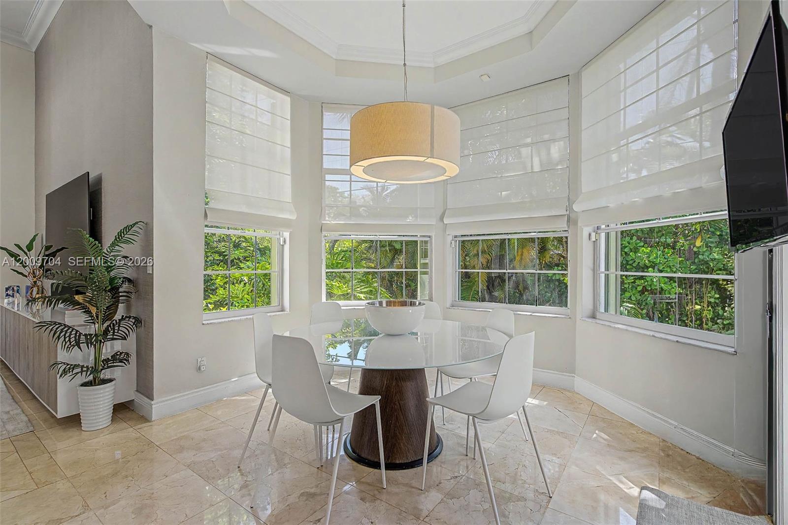 6721 SW 140th St Palmetto Bay, FL 33158