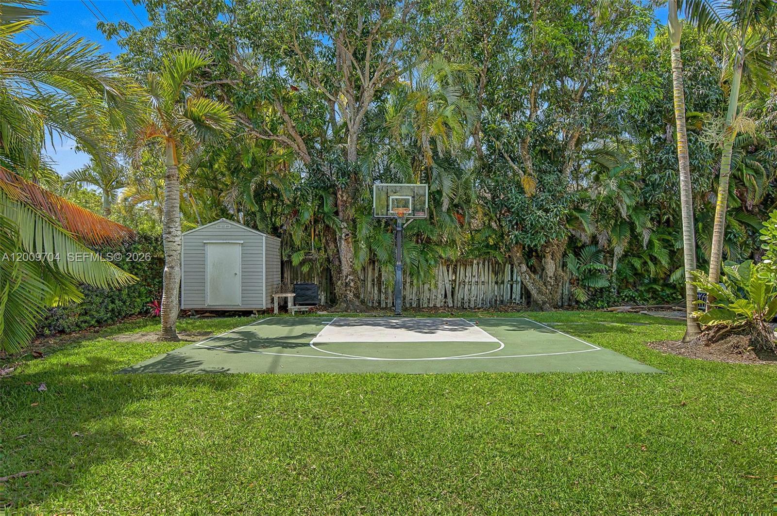 6721 SW 140th St Palmetto Bay, FL 33158