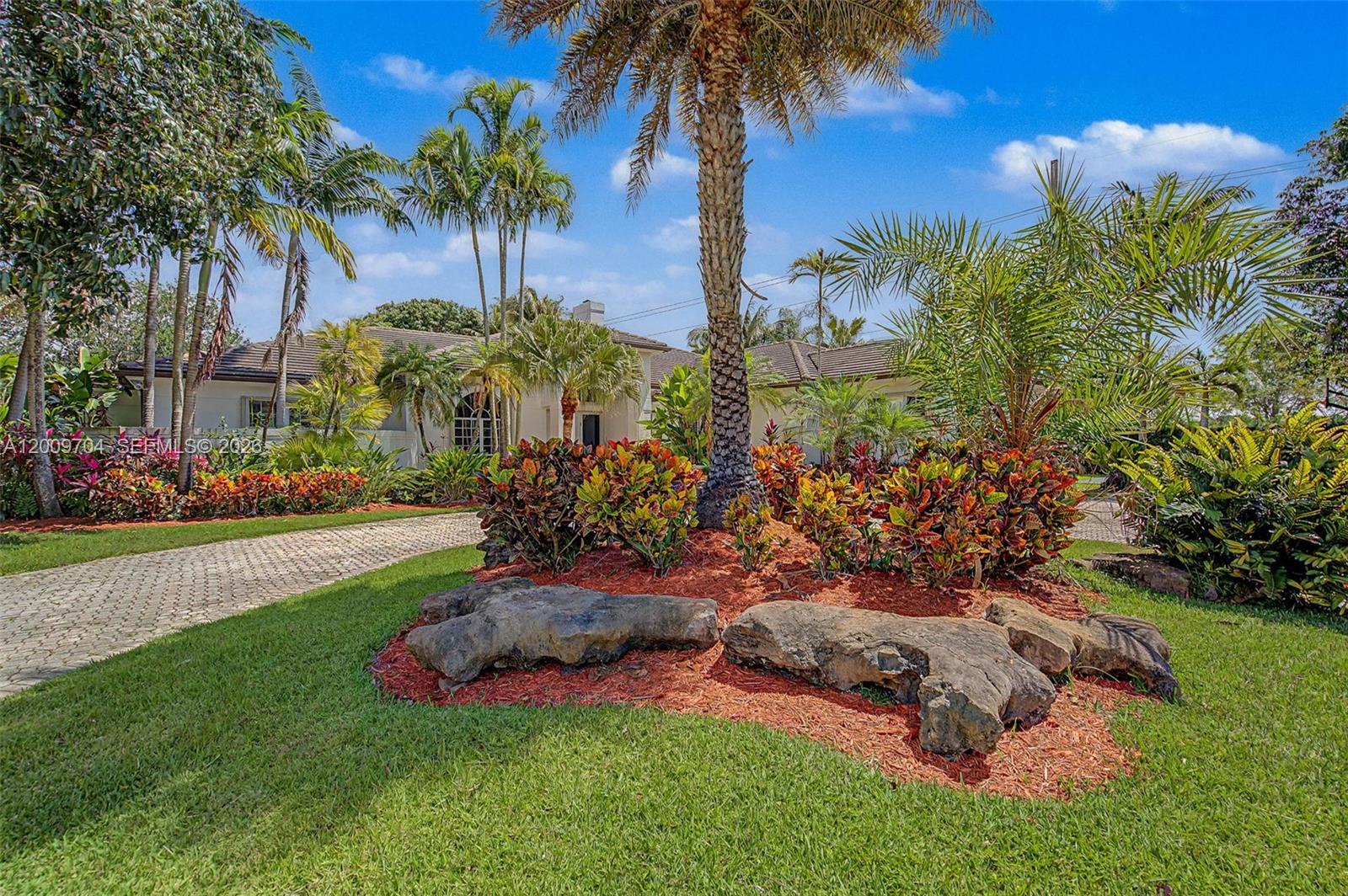 6721 SW 140th St Palmetto Bay, FL 33158