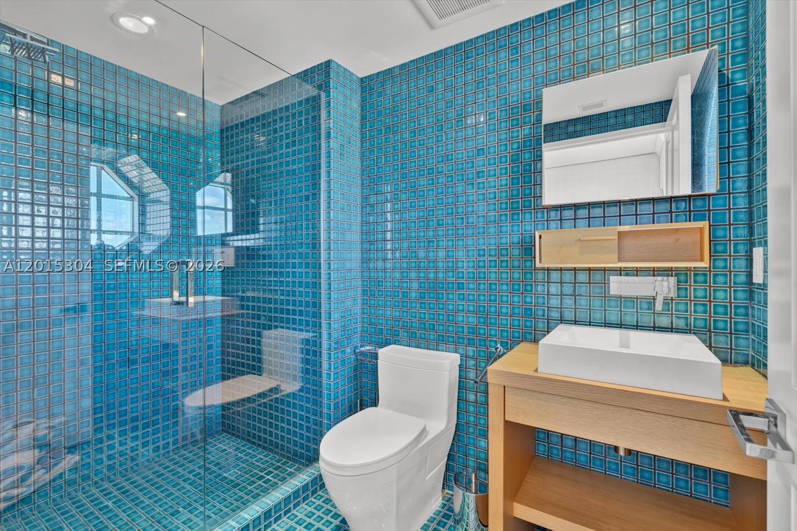 image Acqualina Residences23