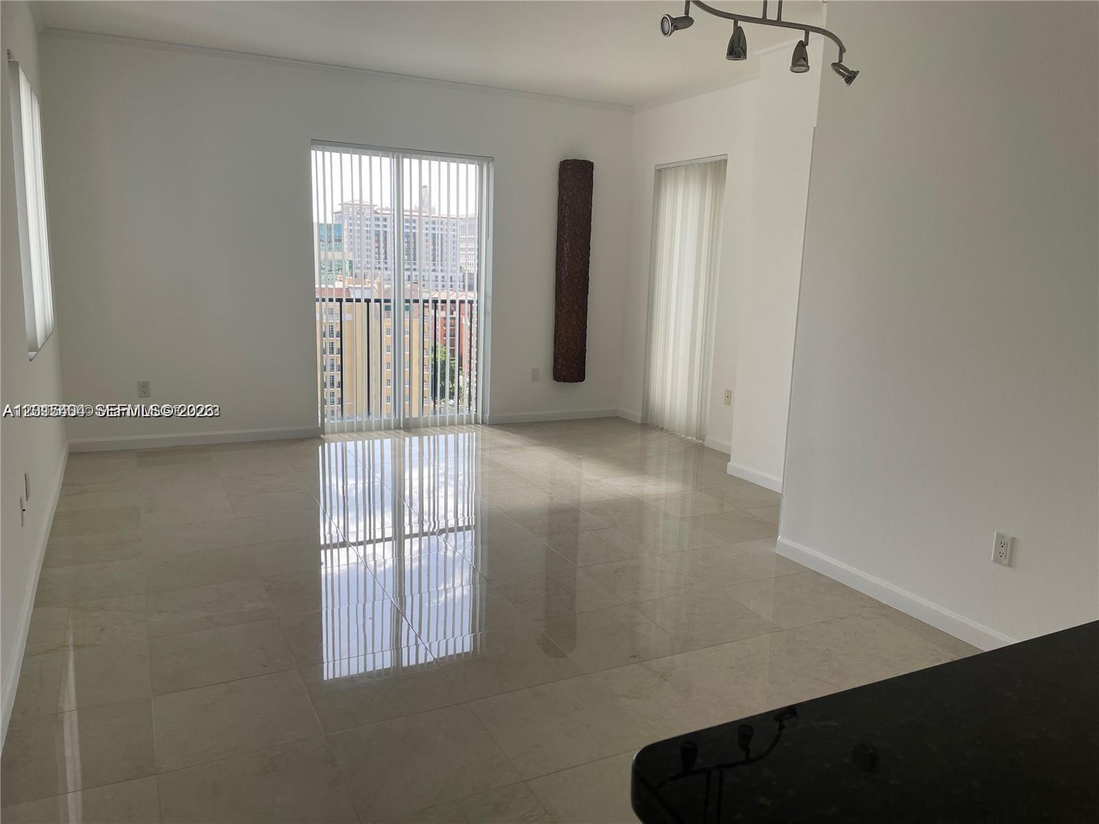 image Ten Aragon Condo2