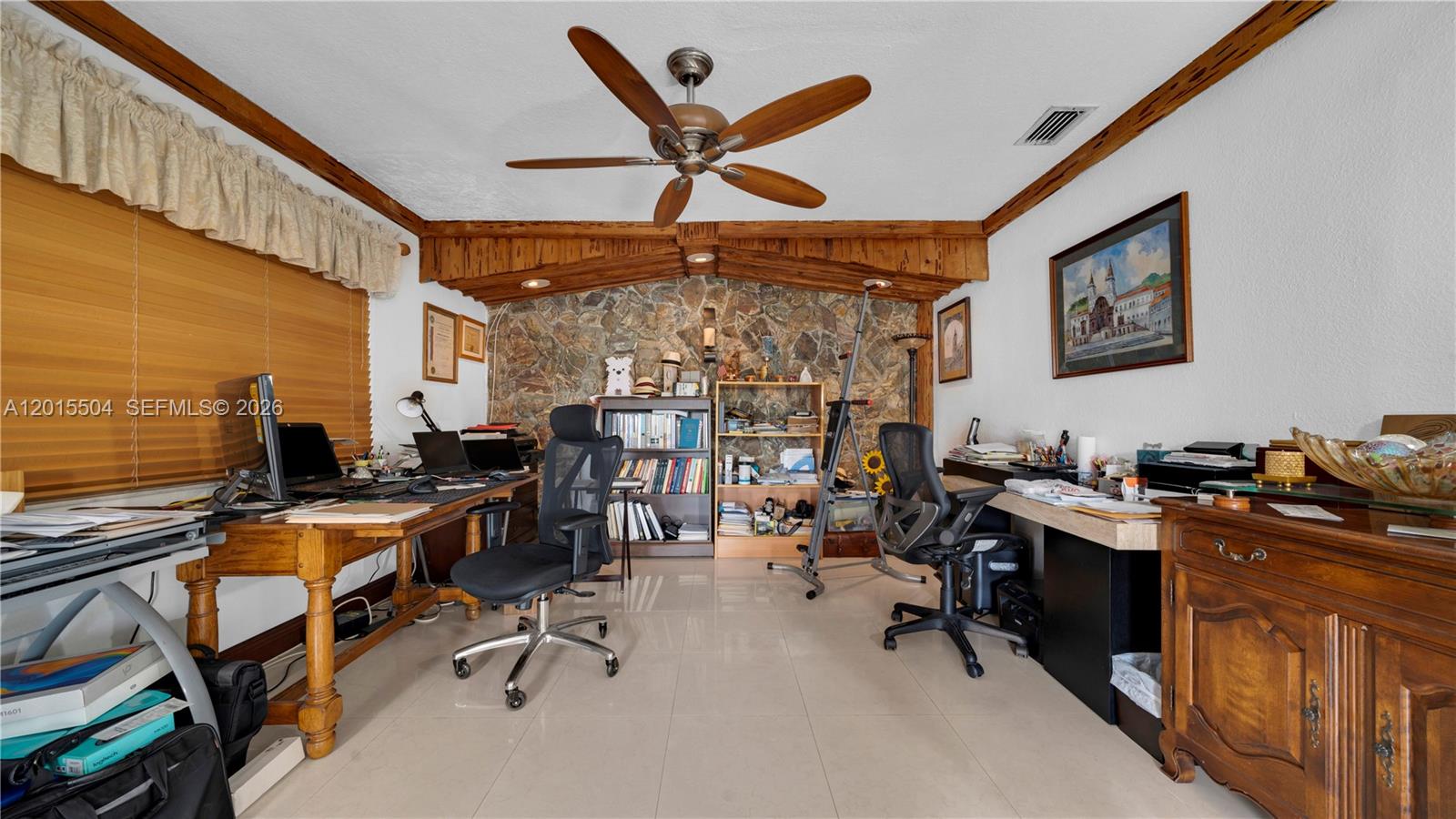 10435 SW 92nd St Miami, FL 33176