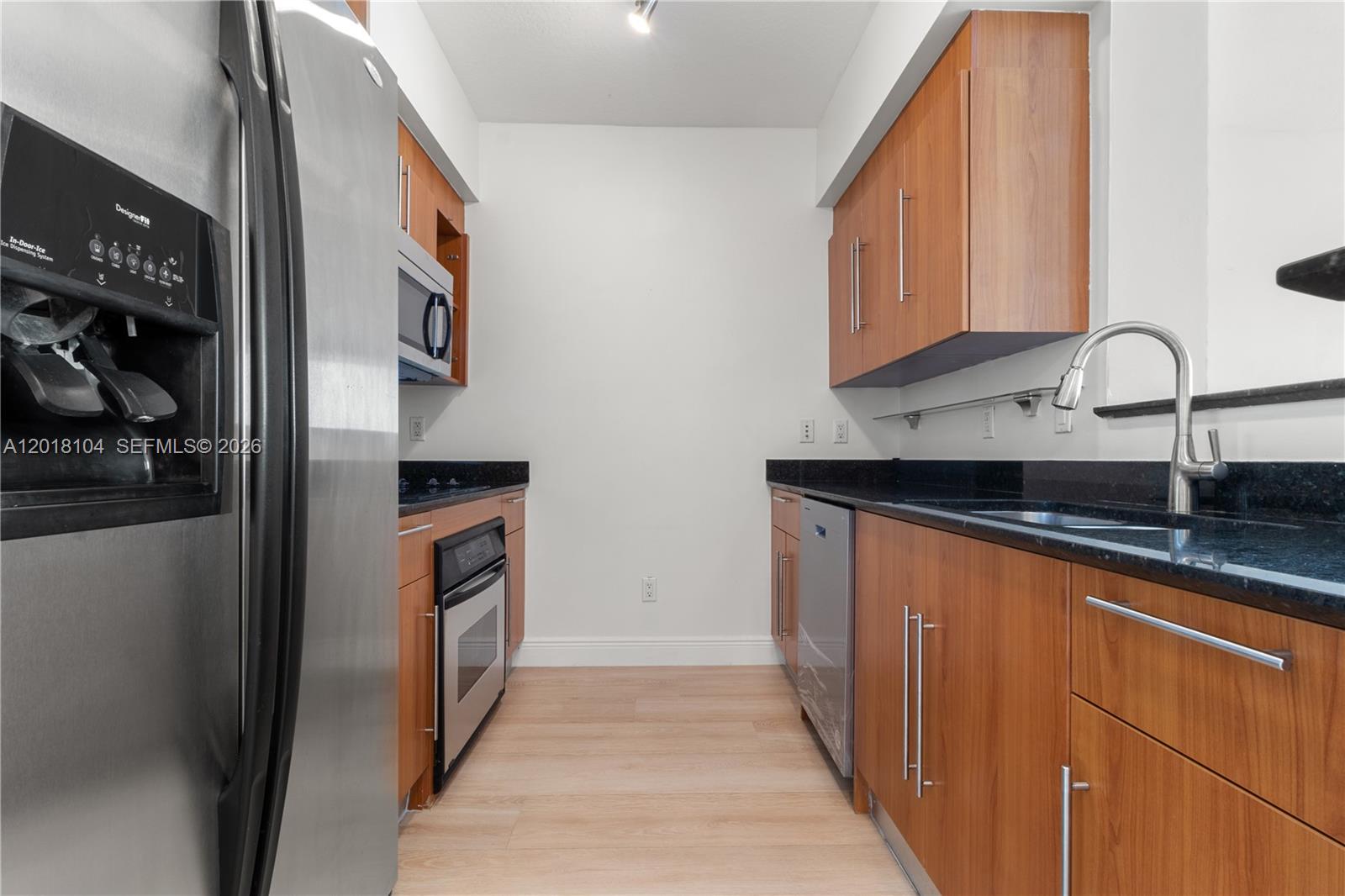325 S Biscayne #1718