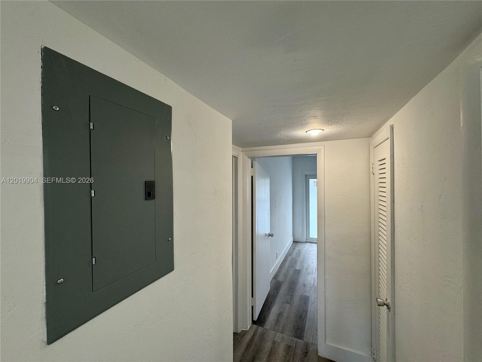 630 Layne Blvd #211 Hallandale Beach, FL 33009