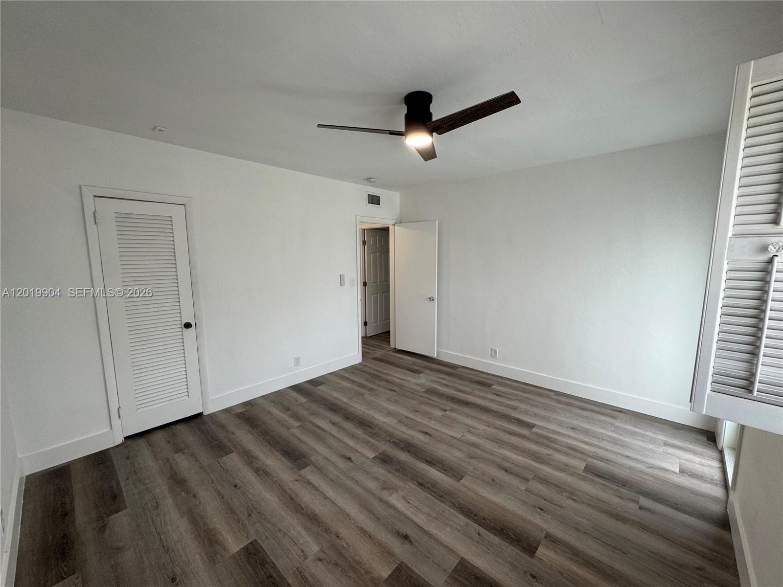630 Layne Blvd #211 Hallandale Beach, FL 33009
