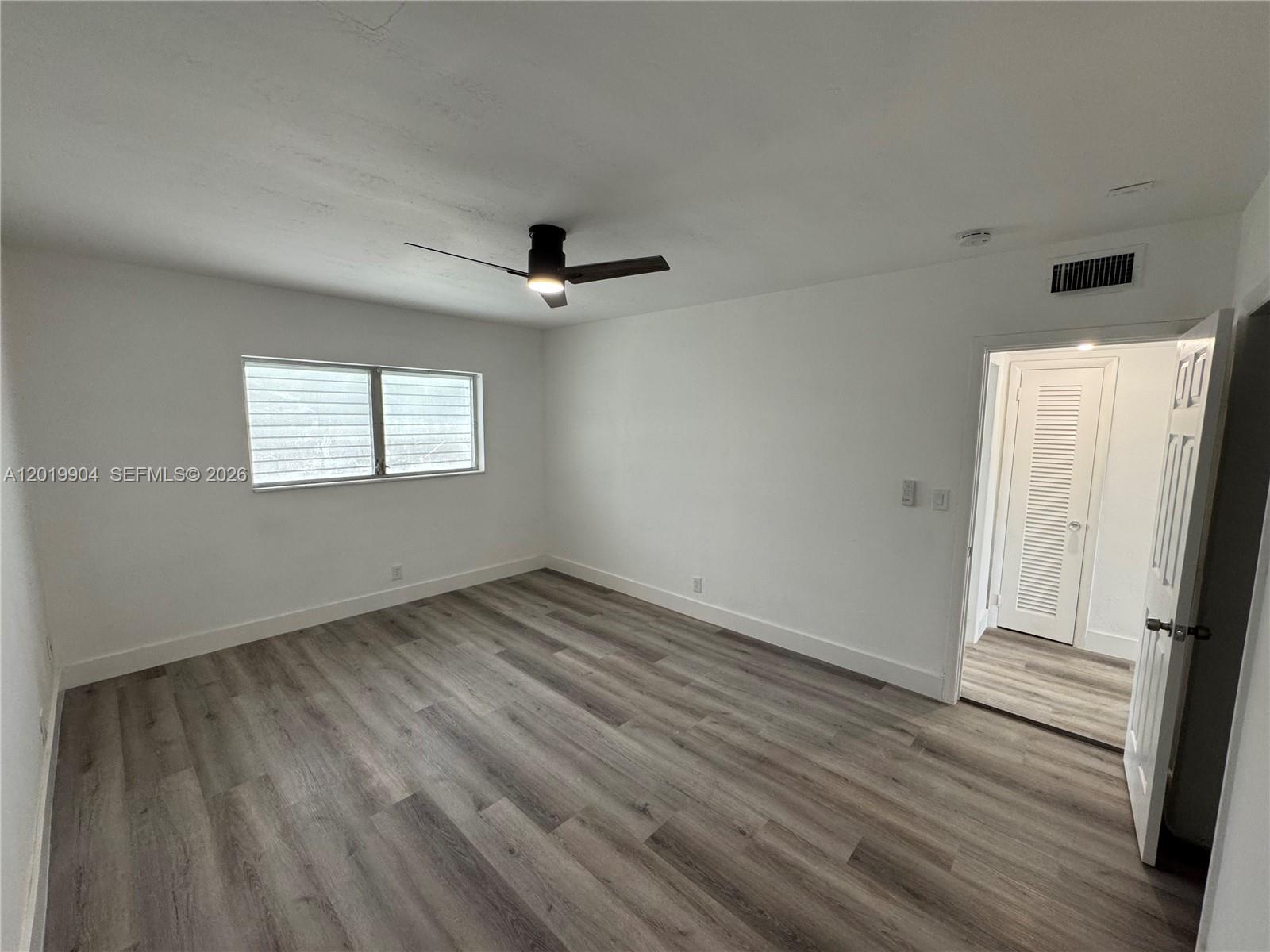 630 Layne Blvd #211 Hallandale Beach, FL 33009
