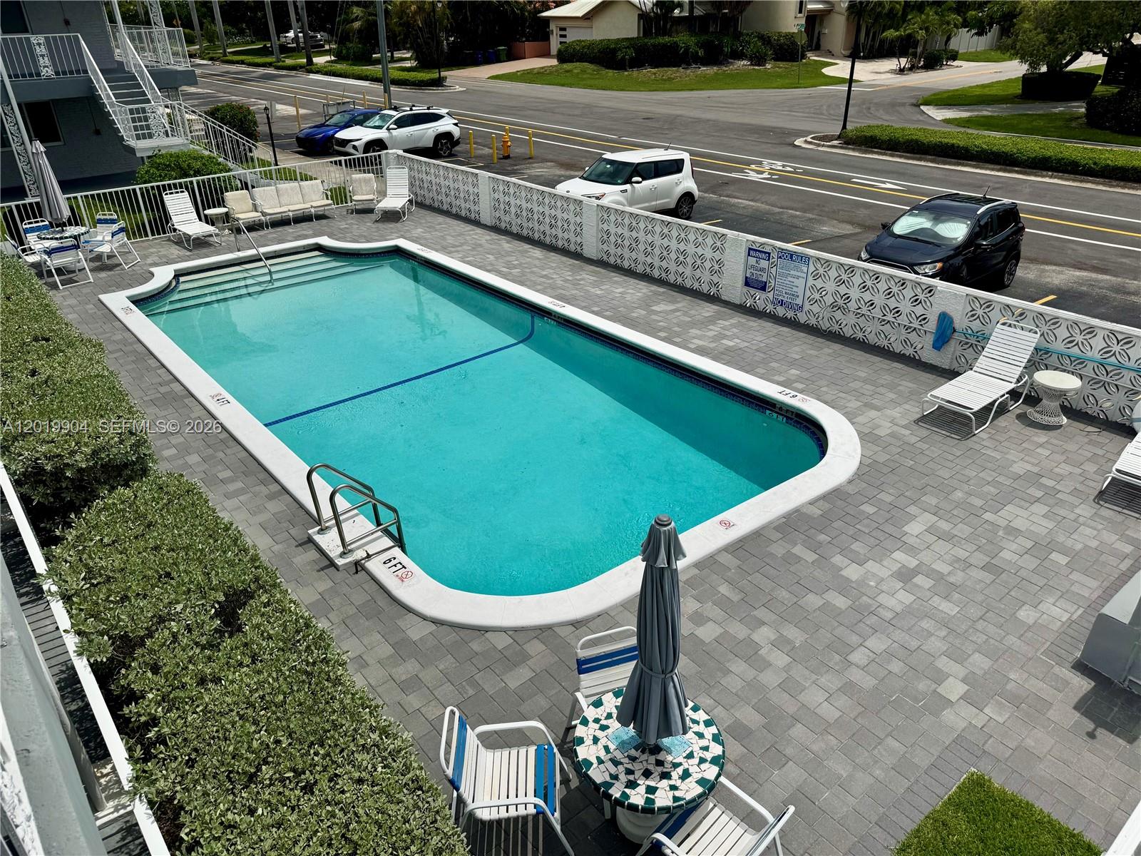630 Layne Blvd #211 Hallandale Beach, FL 33009