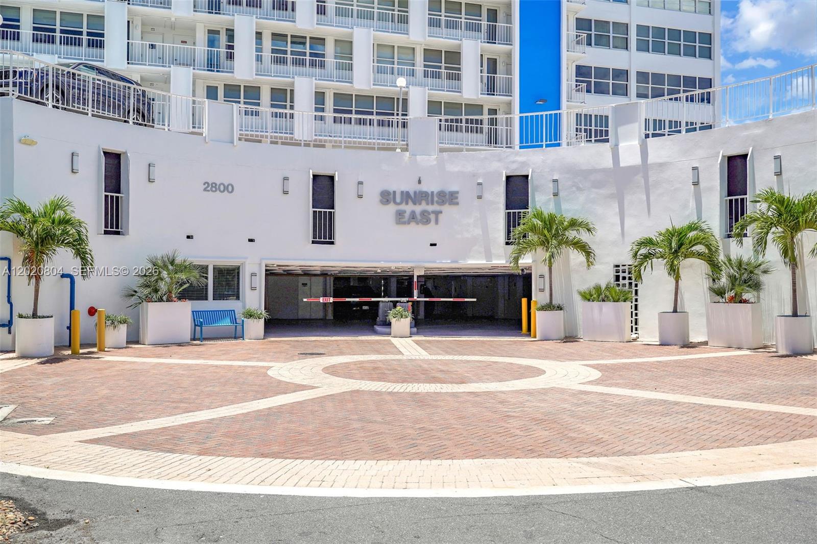 2800 E Sunrise Blvd #17E Fort Lauderdale, FL 33304