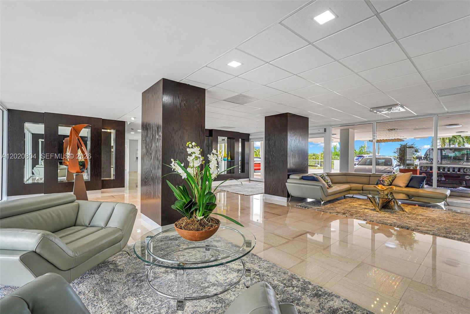 2800 E Sunrise Blvd #17E Fort Lauderdale, FL 33304