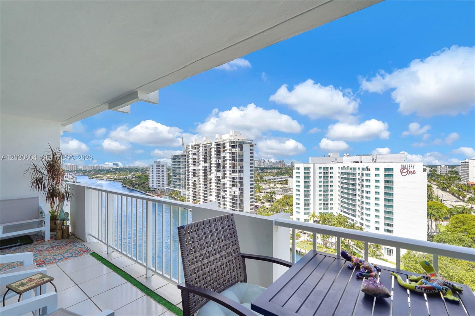 2800 E Sunrise Blvd #17E Fort Lauderdale, FL 33304