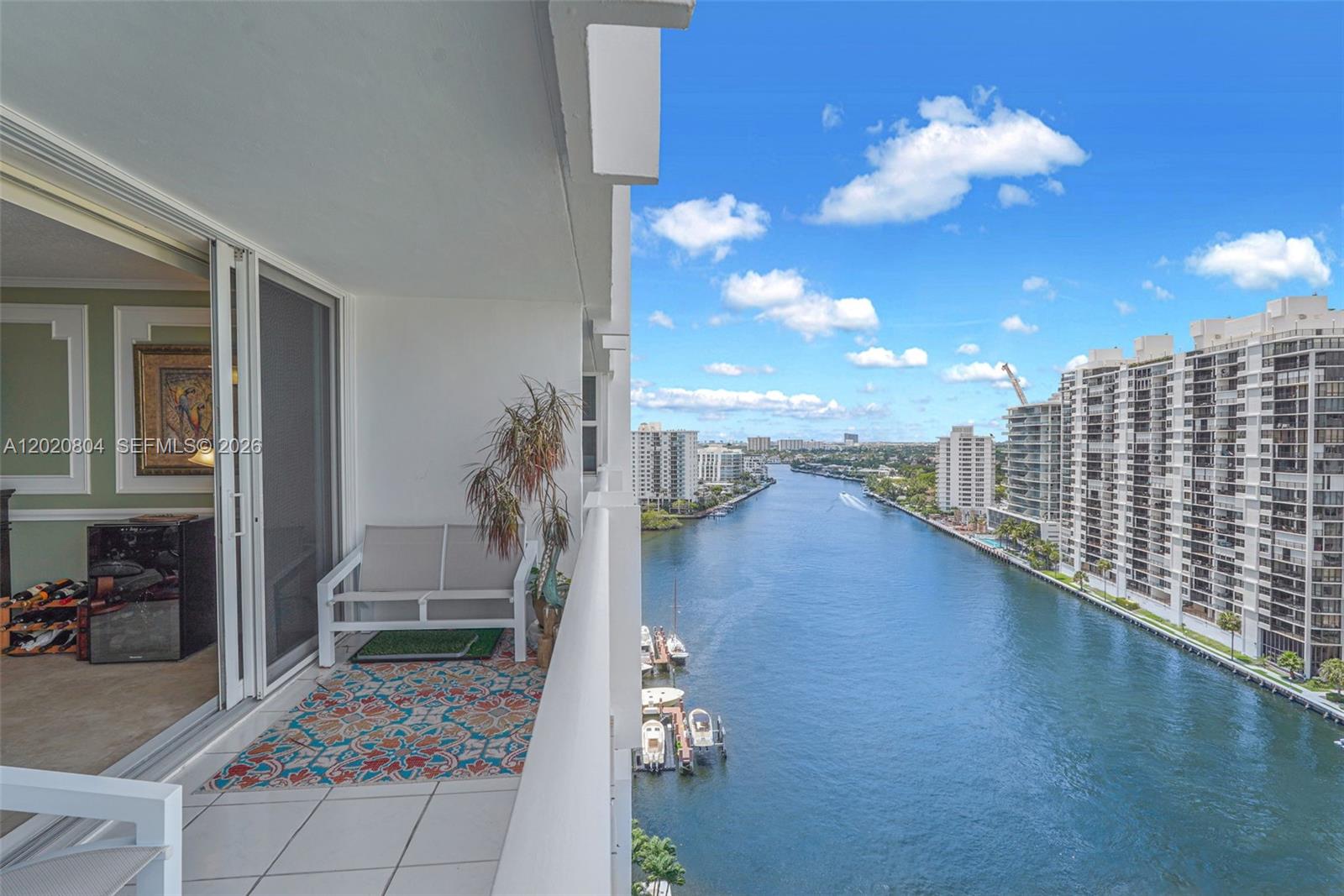 2800 E Sunrise Blvd #17E Fort Lauderdale, FL 33304