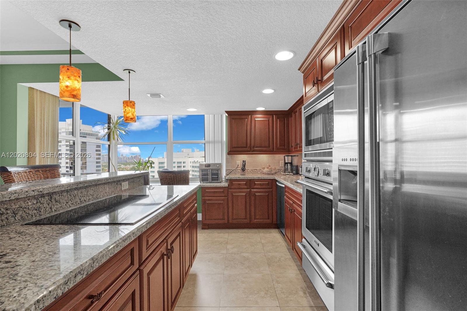 2800 E Sunrise Blvd #17E Fort Lauderdale, FL 33304