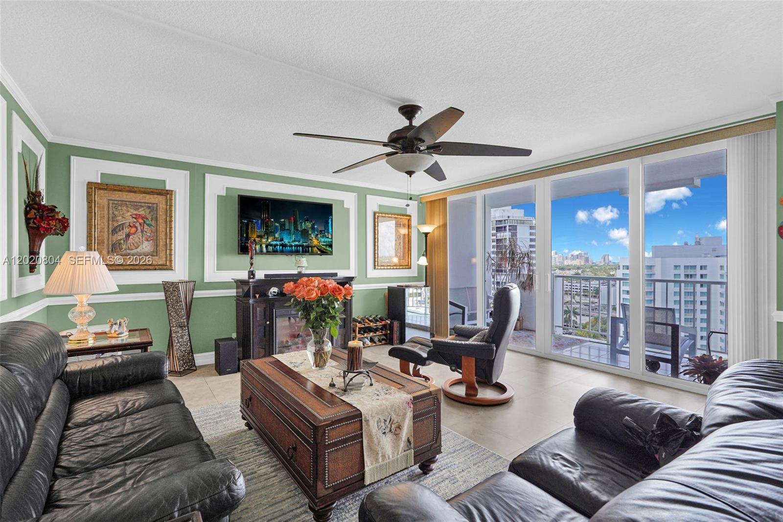 2800 E Sunrise Blvd #17E Fort Lauderdale, FL 33304