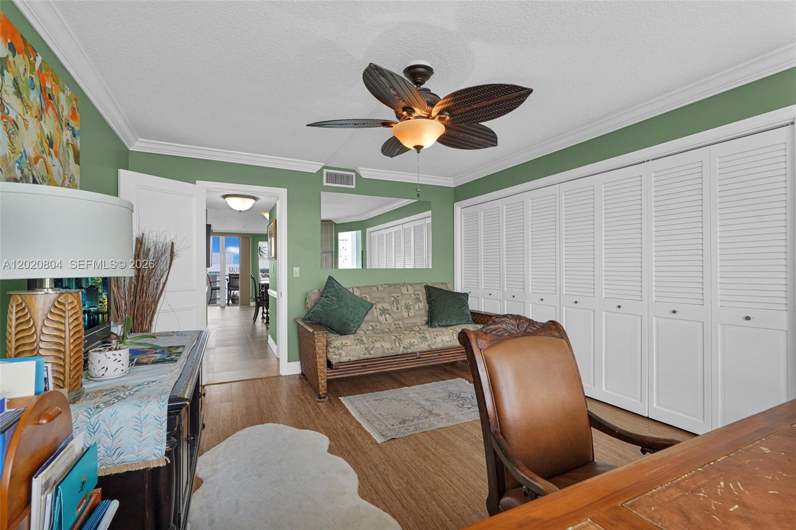 2800 E Sunrise Blvd #17E Fort Lauderdale, FL 33304