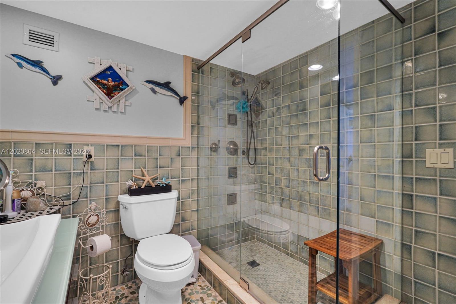 2800 E Sunrise Blvd #17E Fort Lauderdale, FL 33304