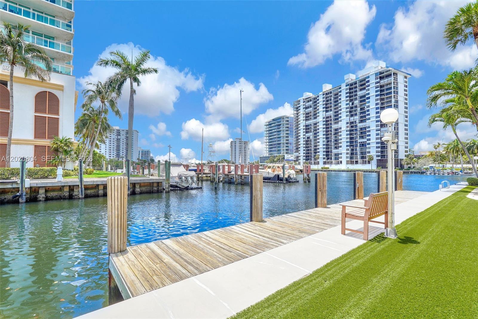 2800 E Sunrise Blvd #17E Fort Lauderdale, FL 33304