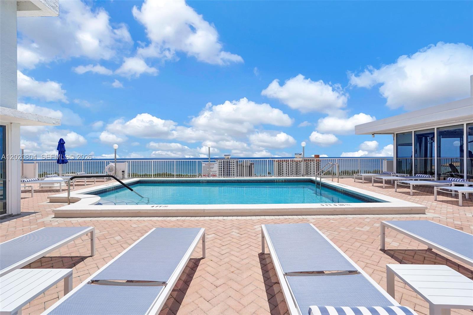 2800 E Sunrise Blvd #17E Fort Lauderdale, FL 33304