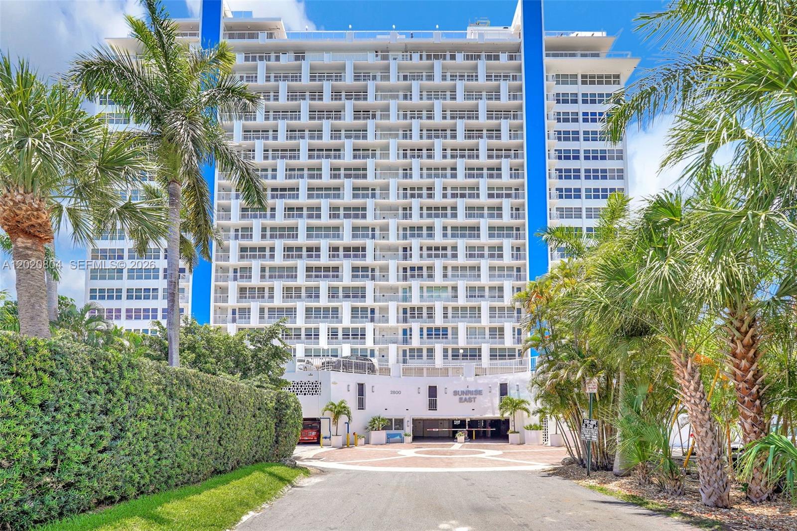 2800 E Sunrise Blvd #17E Fort Lauderdale, FL 33304