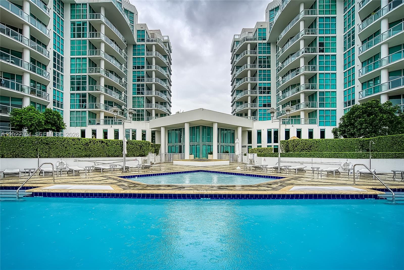 3131 NE 188th St #1-1104 Aventura, FL 33180