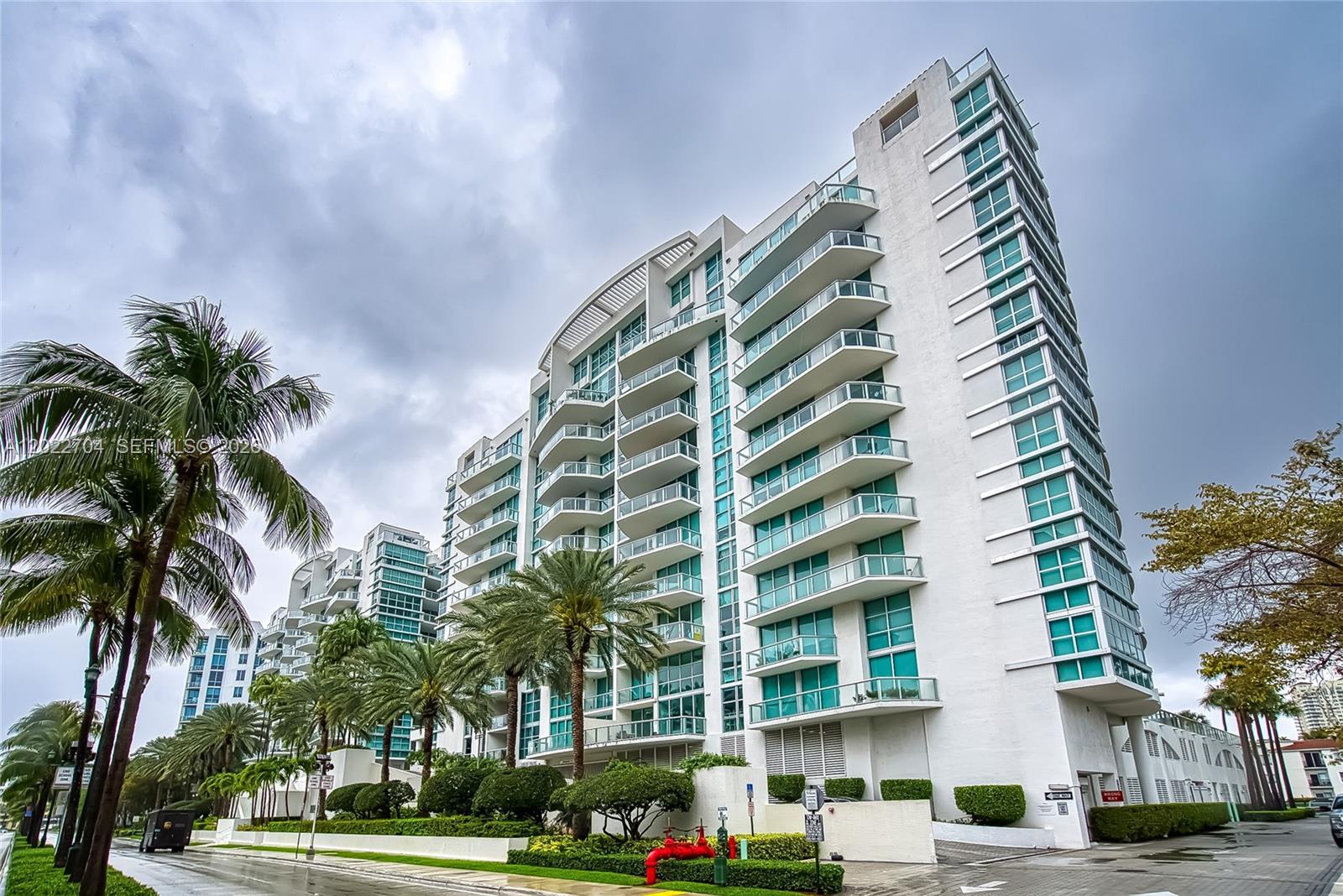 3131 NE 188th St #1-1104 Aventura, FL 33180