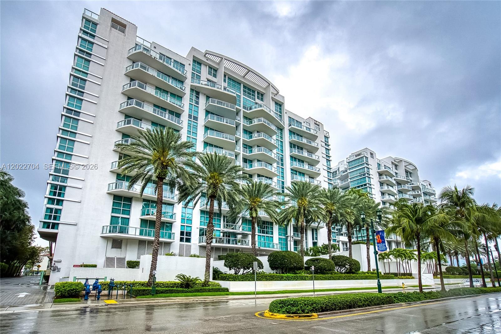 3131 NE 188th St #1-1104 Aventura, FL 33180