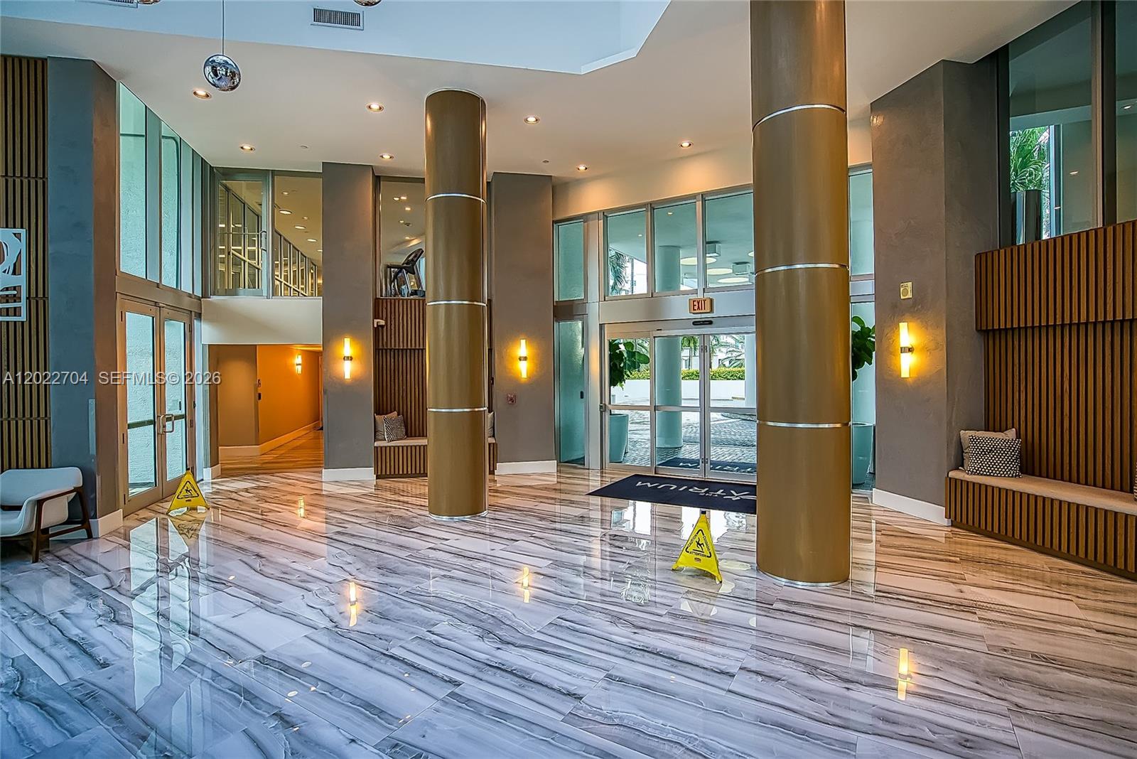 3131 NE 188th St #1-1104 Aventura, FL 33180