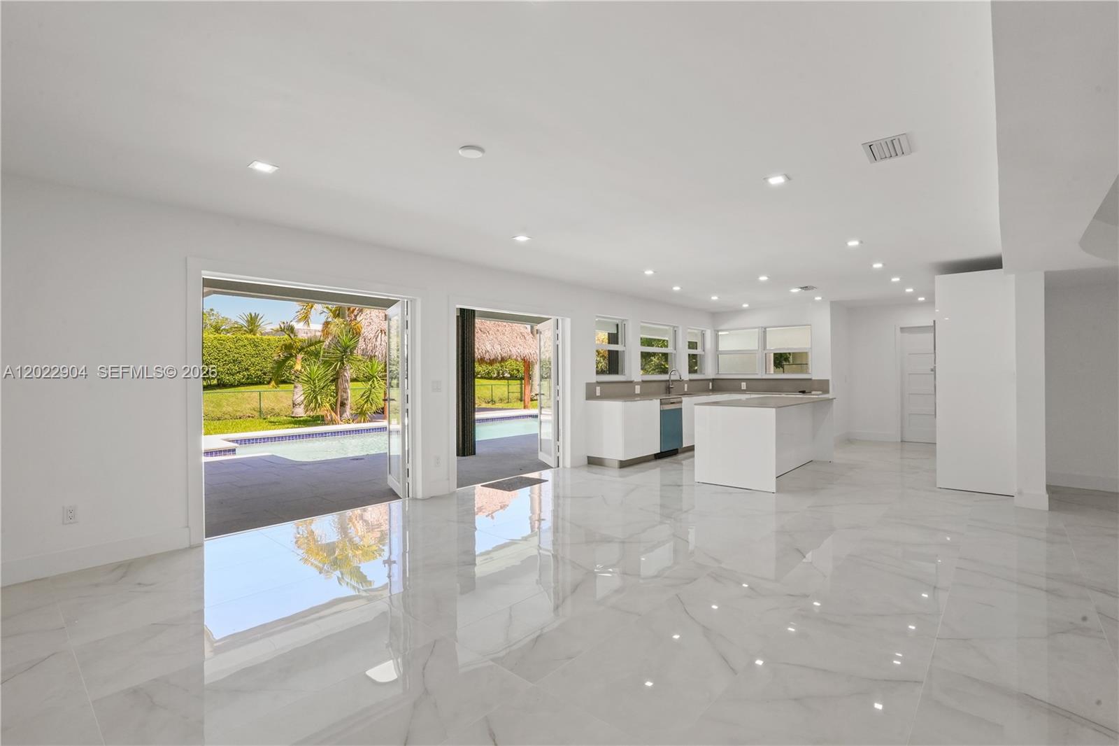 14675 SW 78th Ave Palmetto Bay, FL 33158