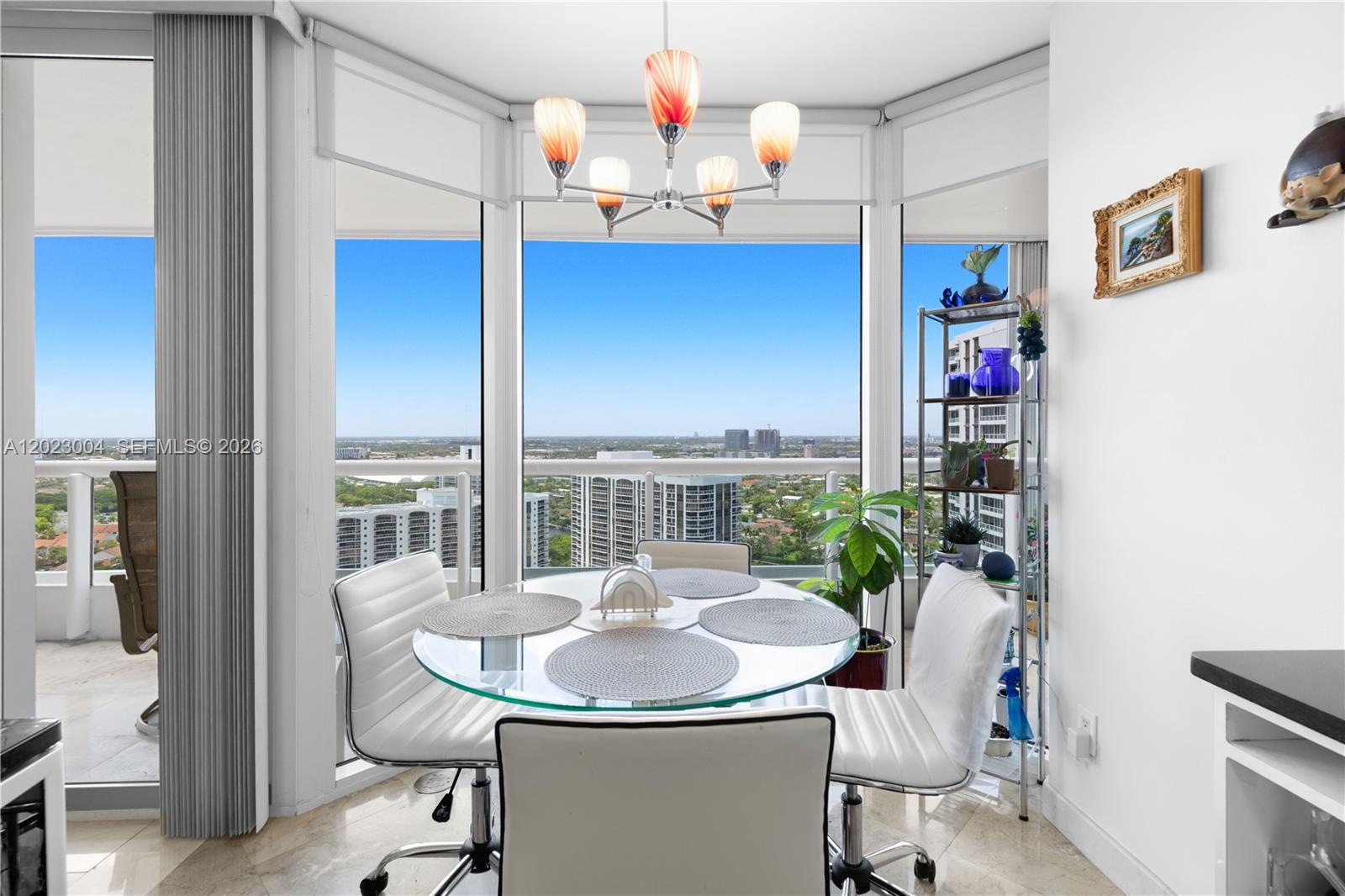21055 Yacht Clb Dr #2704 Aventura, FL 33180