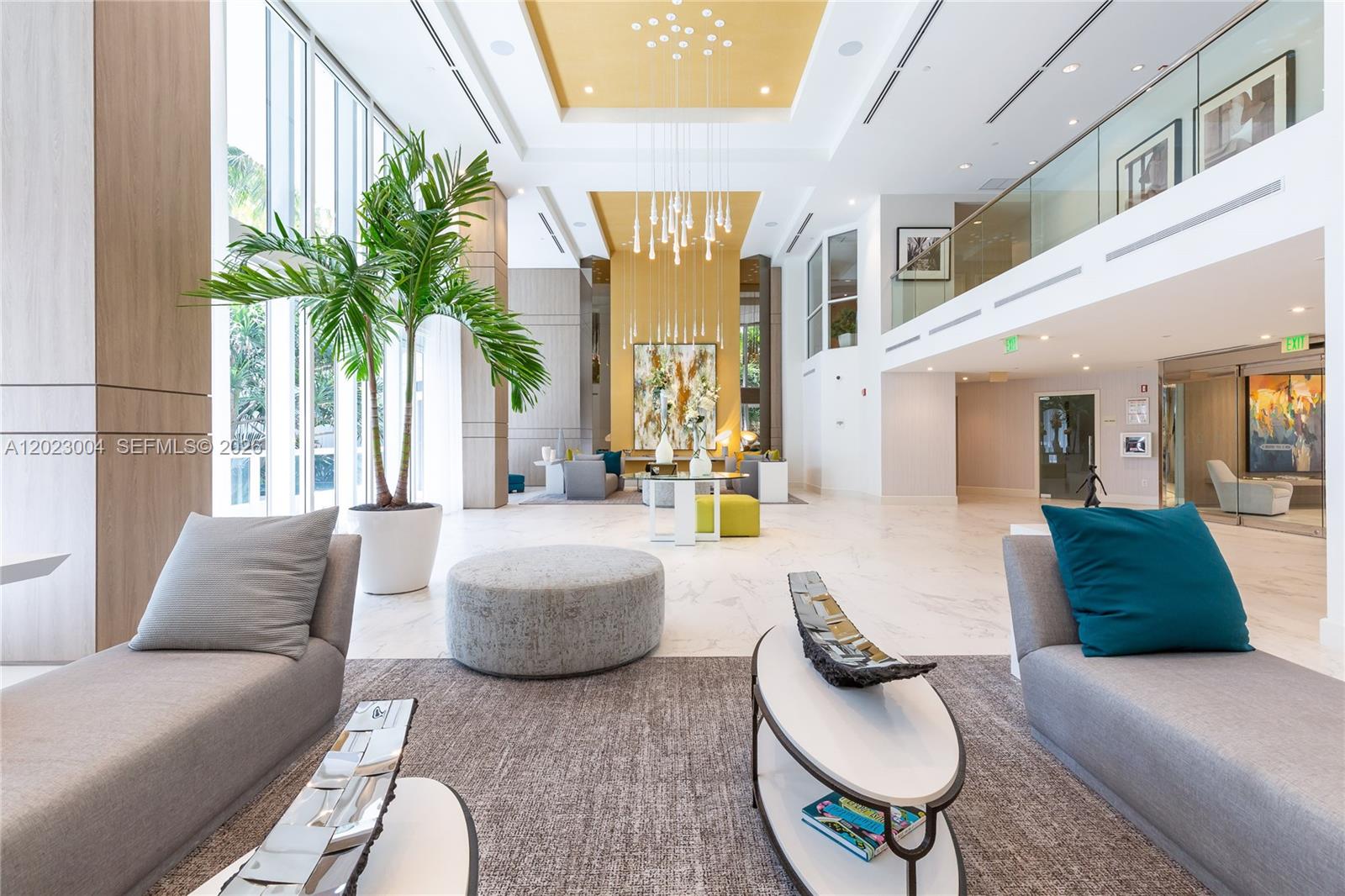 21055 Yacht Clb Dr #2704 Aventura, FL 33180