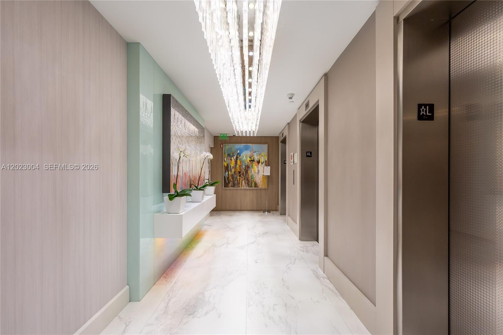 21055 Yacht Clb Dr #2704 Aventura, FL 33180