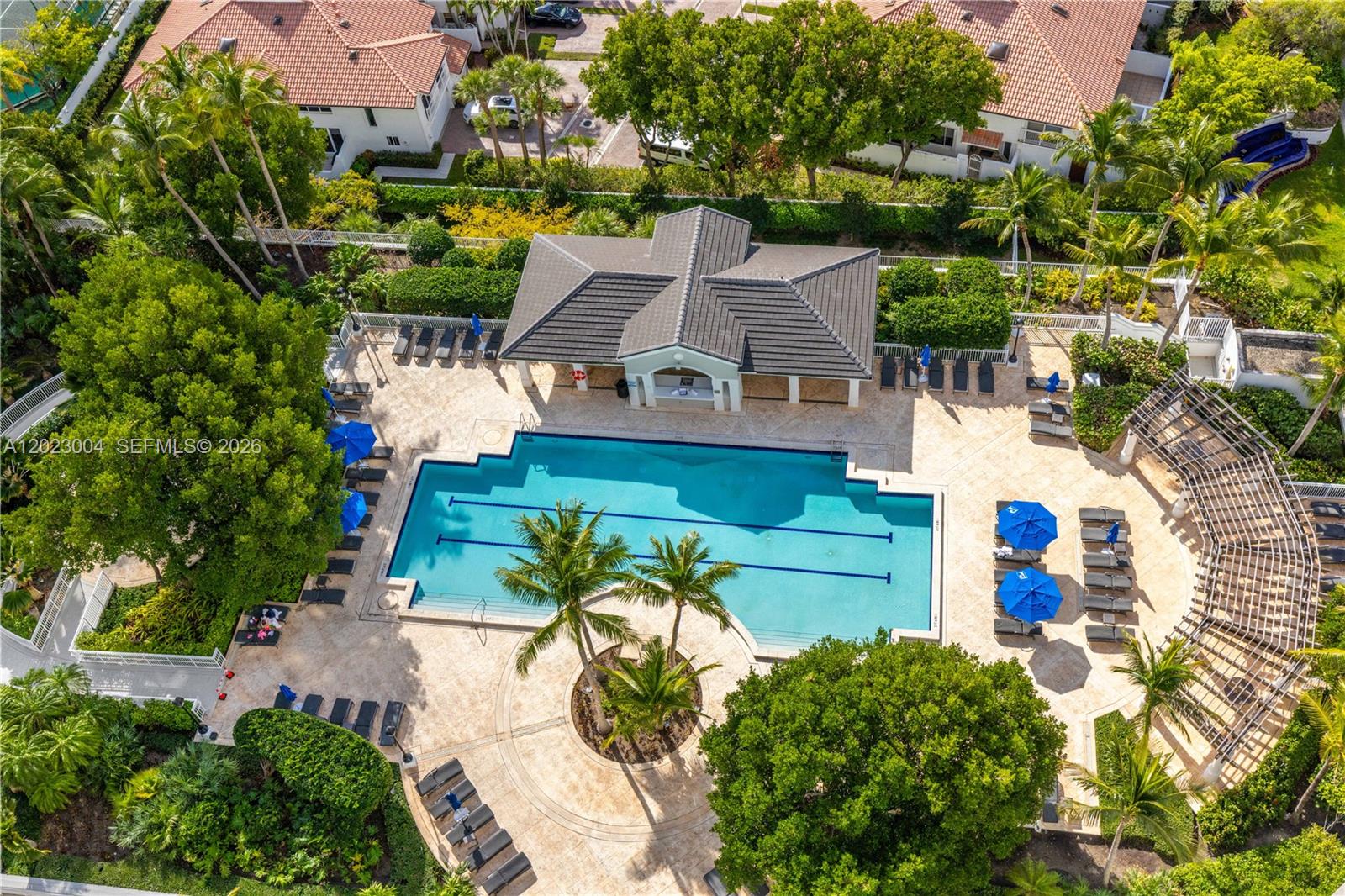 21055 Yacht Clb Dr #2704 Aventura, FL 33180