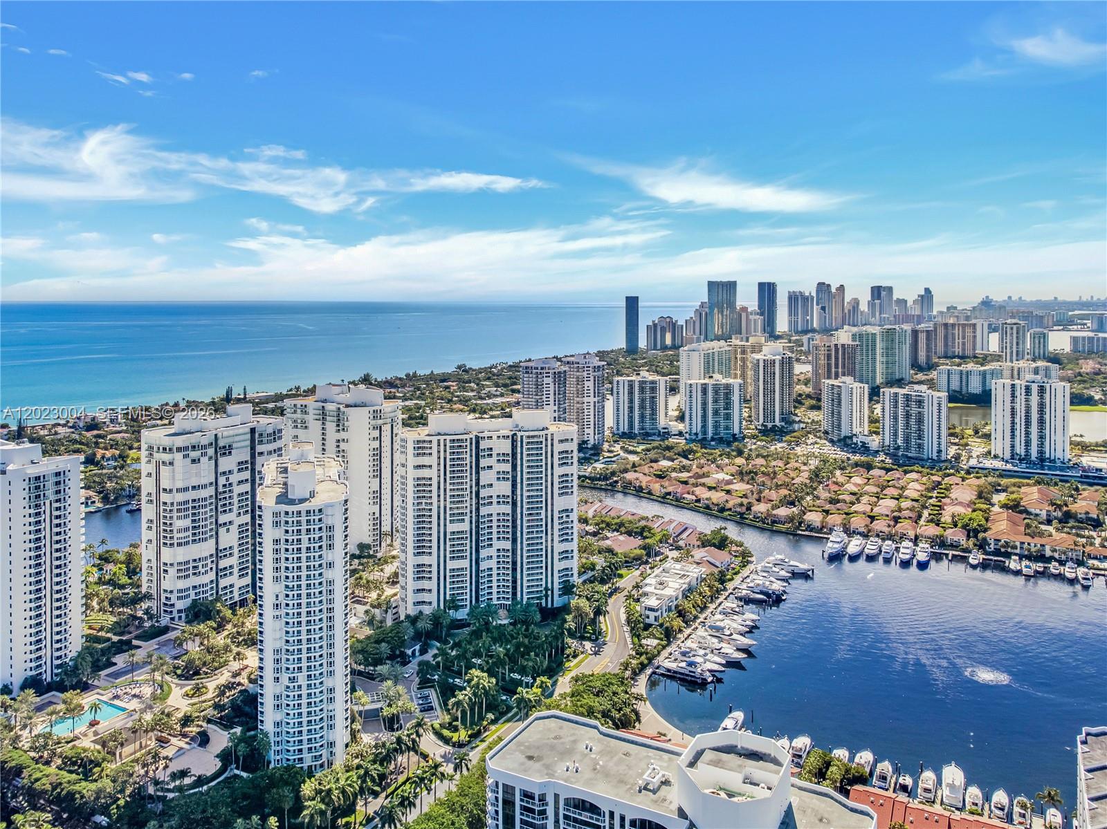 21055 Yacht Clb Dr #2704 Aventura, FL 33180