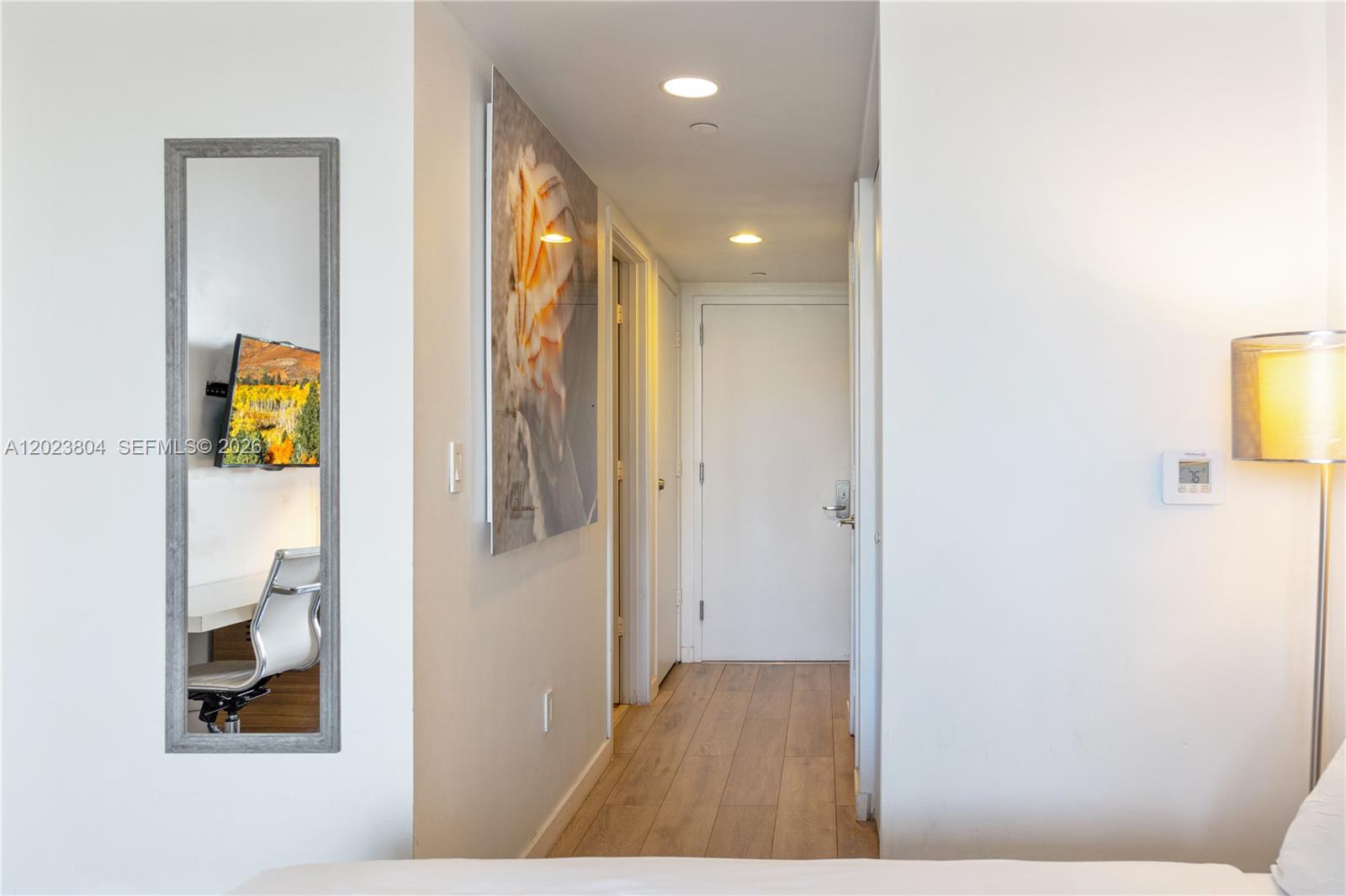 image Beachwalk Condominium7