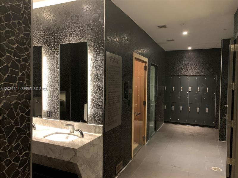 image The Bond on Brickell24