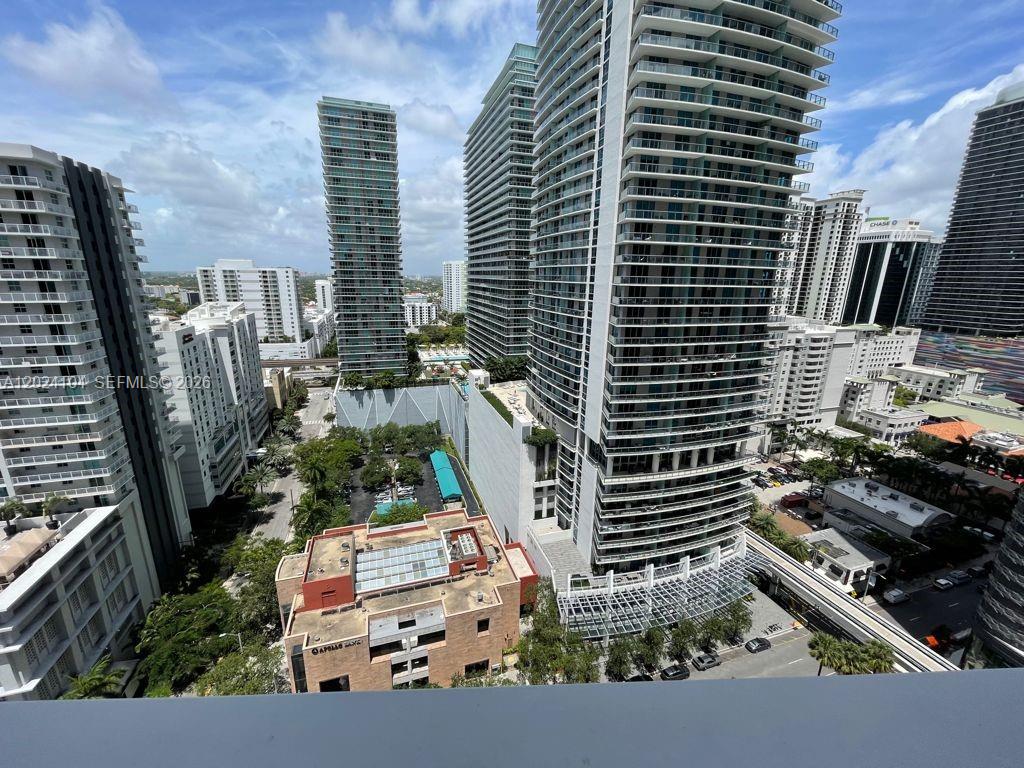 image The Bond on Brickell31