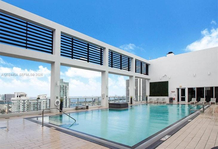 151 SE 1st St #905 Miami, FL 33131