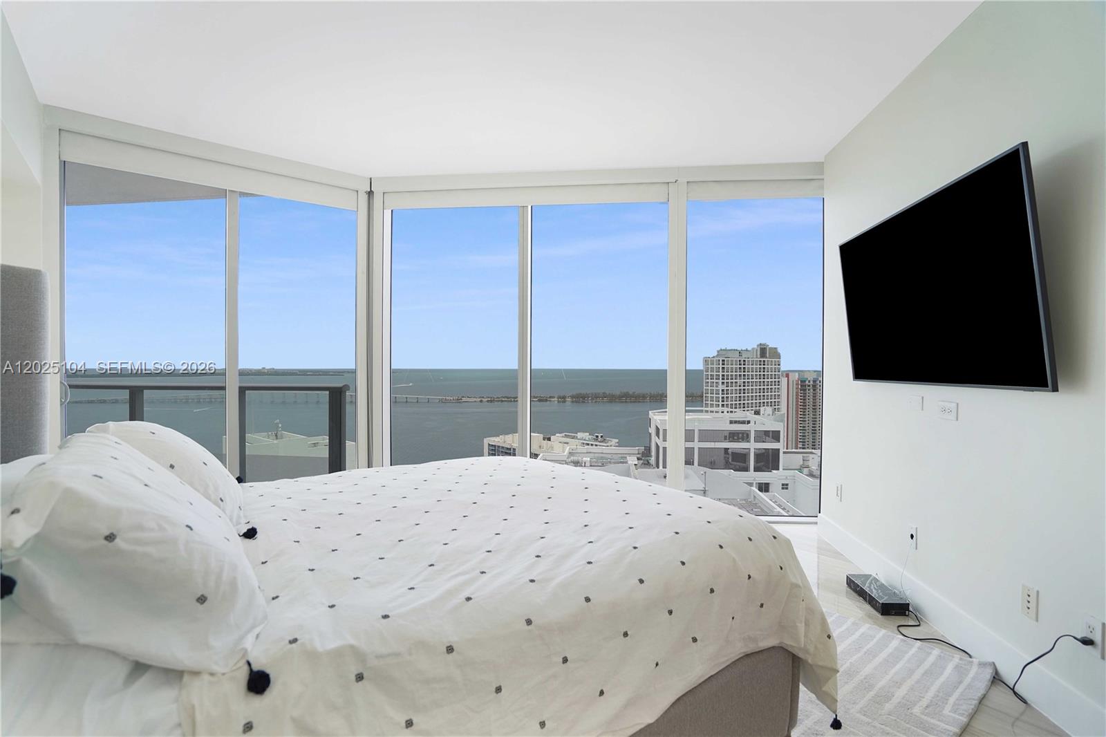1300 Brickell Bay Dr #3402 Miami, FL 33131