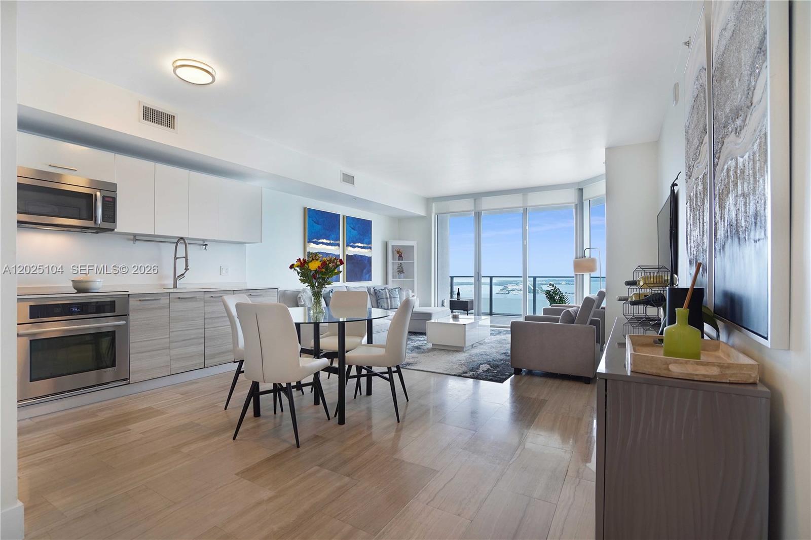 1300 Brickell Bay Dr #3402 Miami, FL 33131