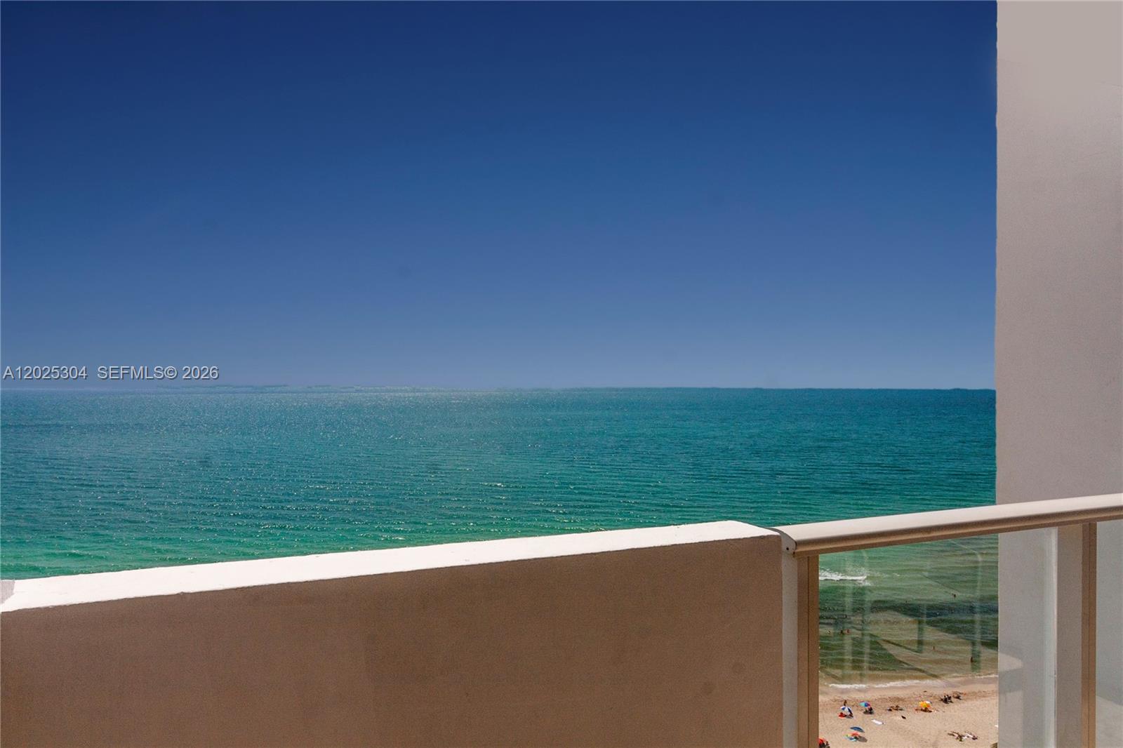 5445 Collins Ave #1730 Miami Beach, FL 33140