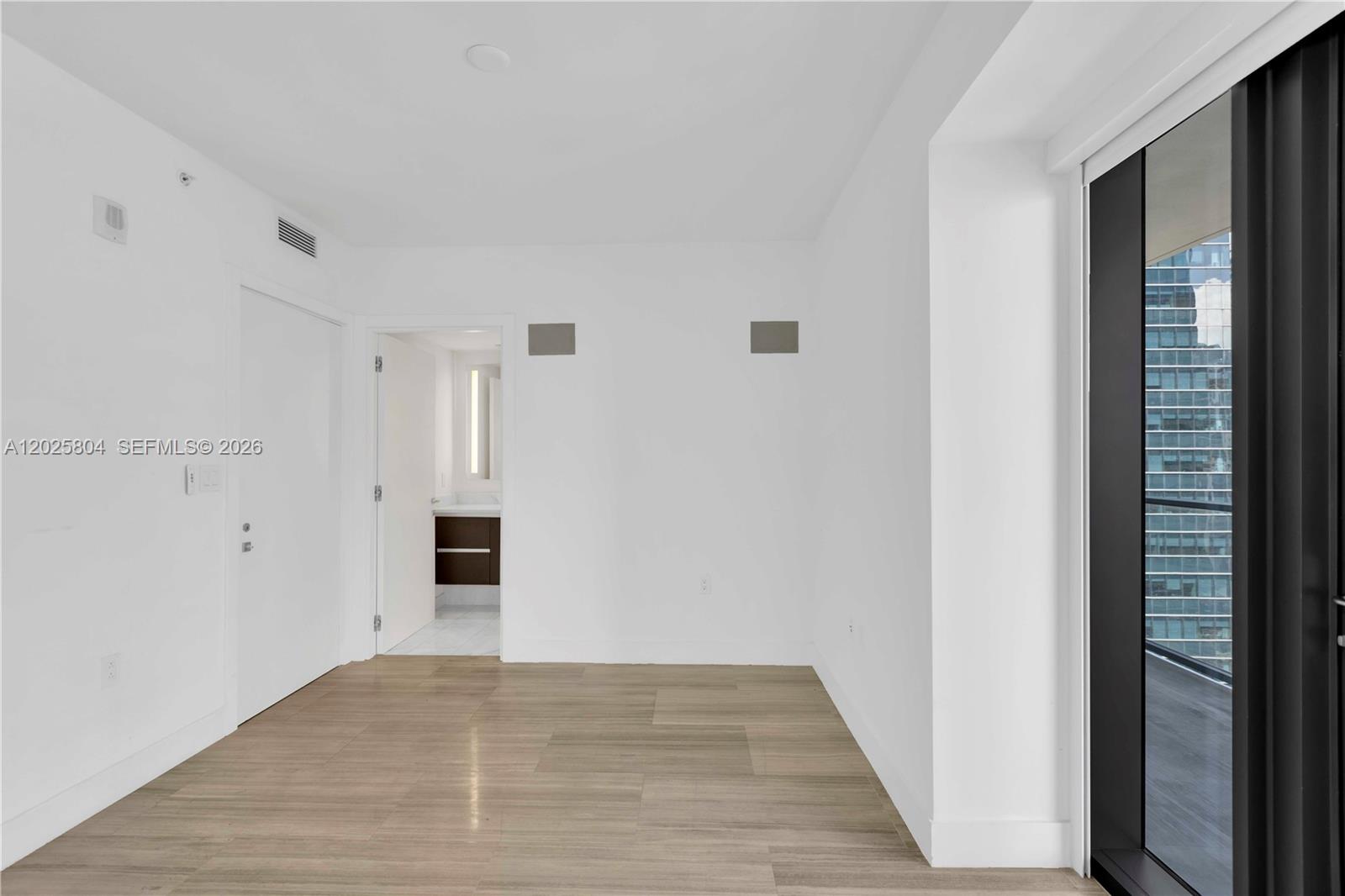 1451 Brickell Ave #2606 Miami, FL 33131