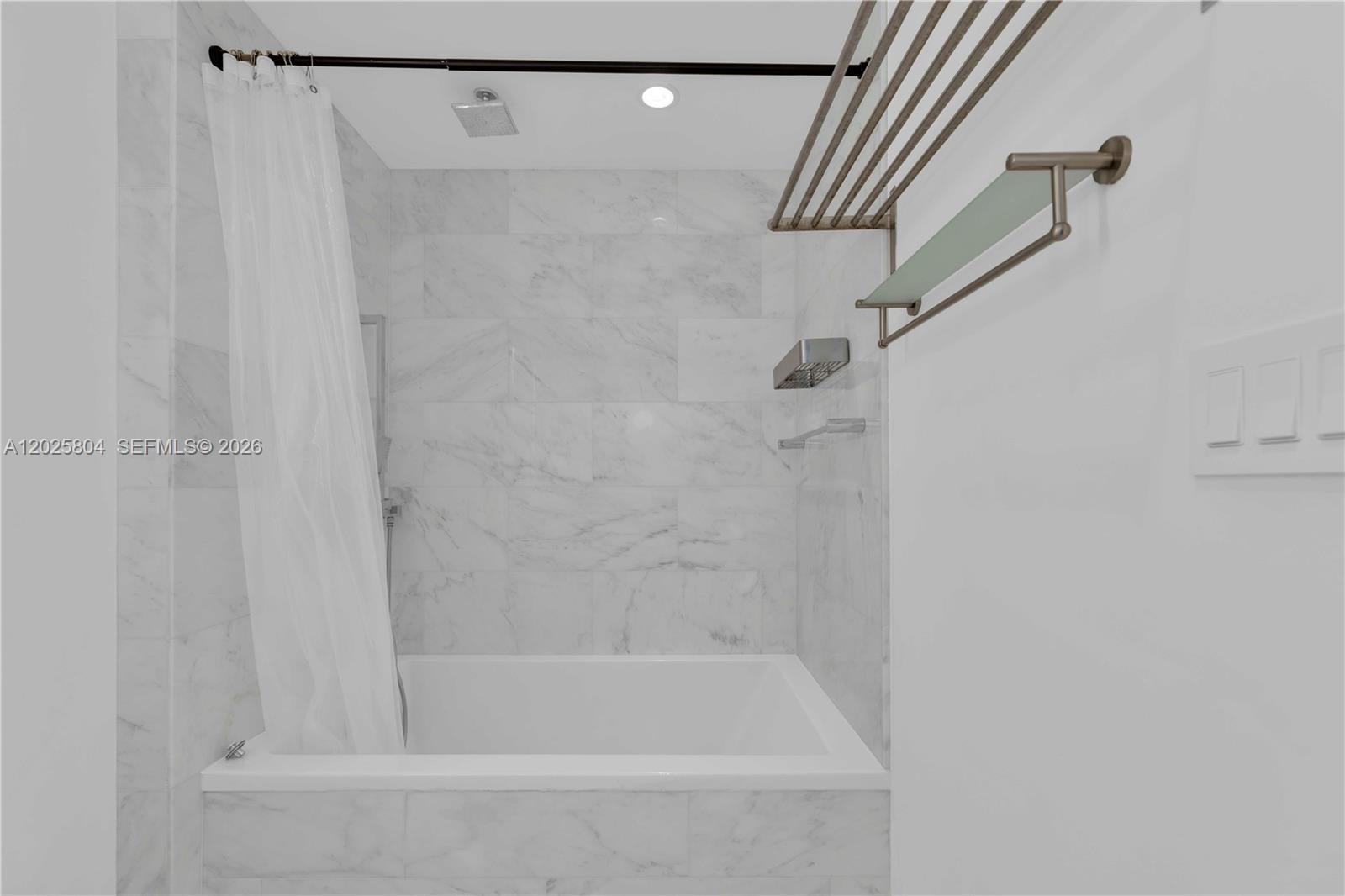 1451 Brickell Ave #2606 Miami, FL 33131