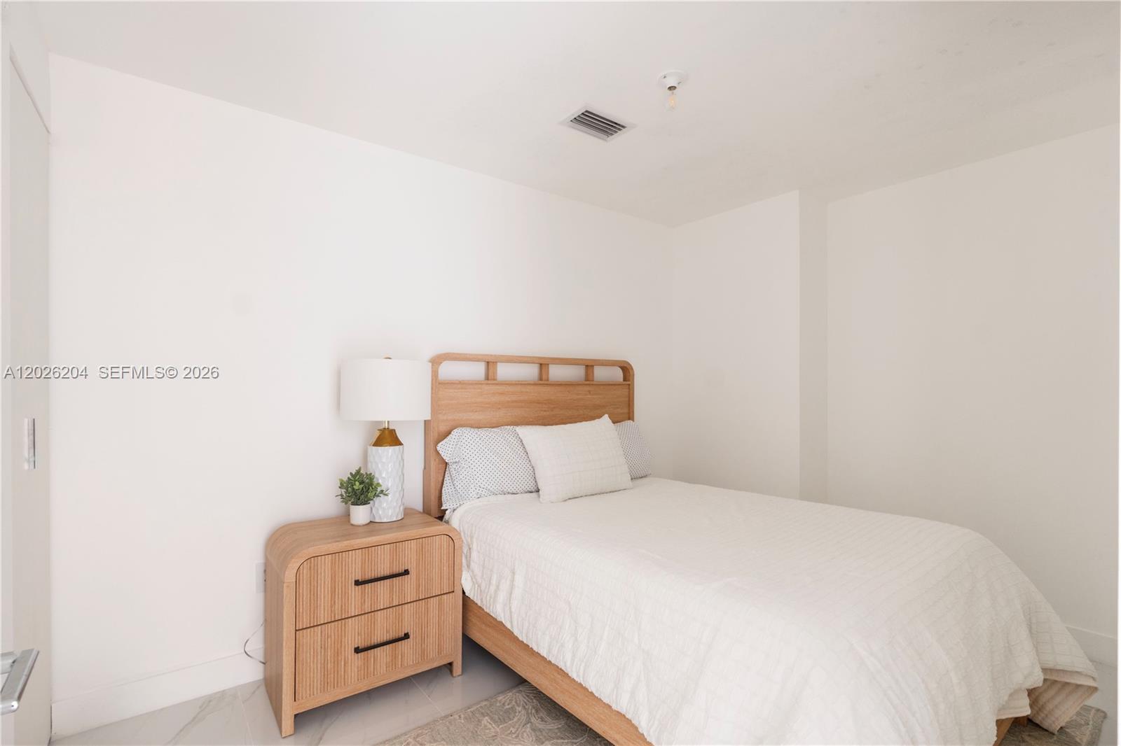 700 NE 24th St #3606 Miami, FL 33137