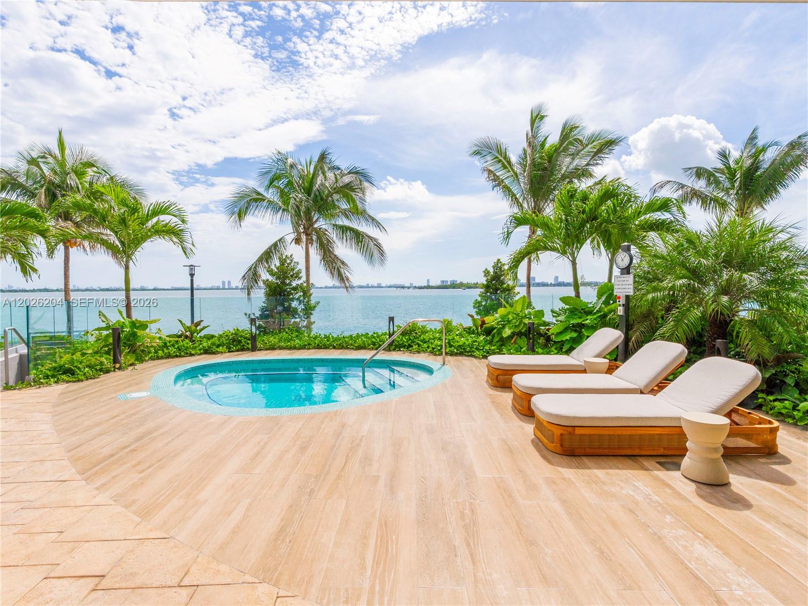 700 NE 24th St #3606 Miami, FL 33137