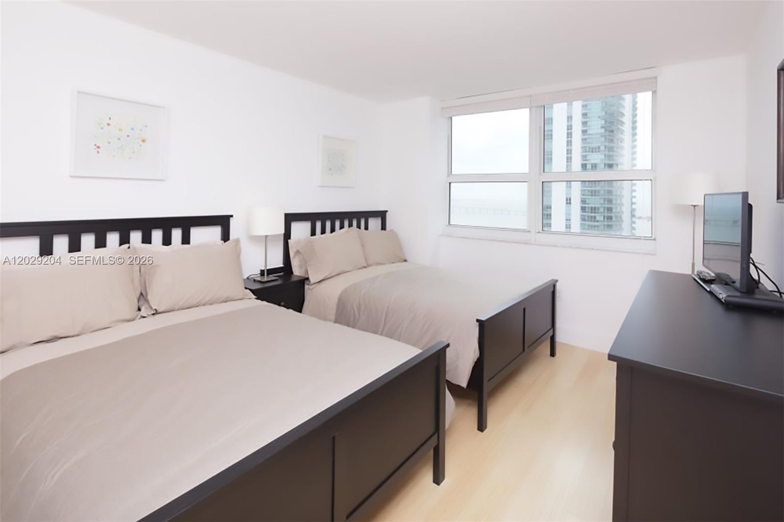 image The Mark on Brickell11