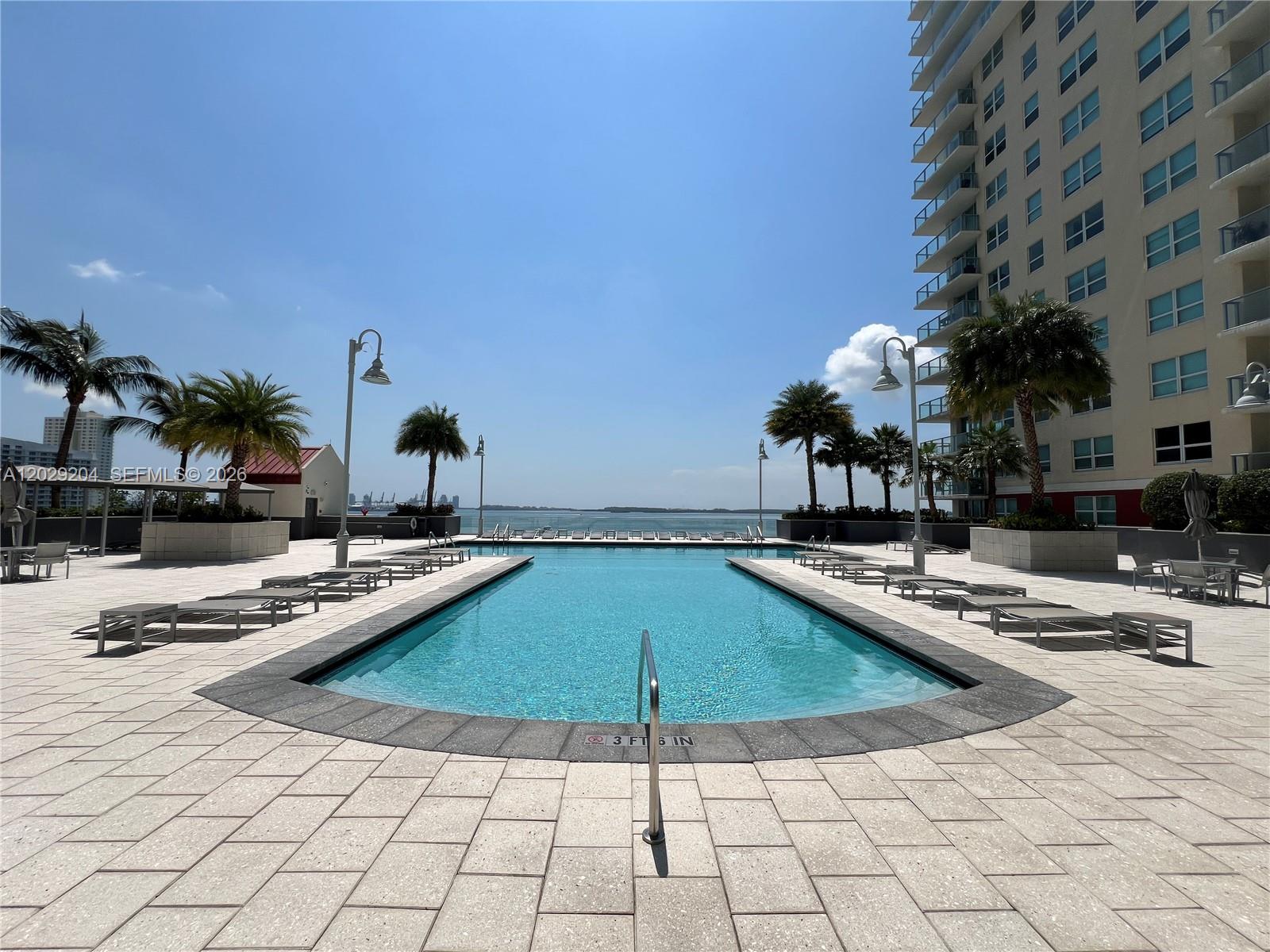 image The Mark on Brickell30